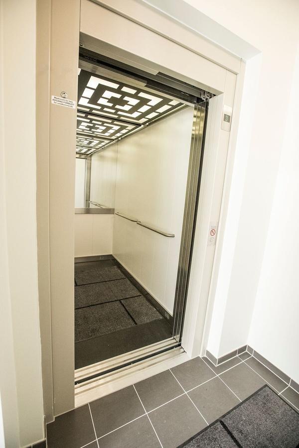 Stavanger Housing Hotel Bagian luar foto